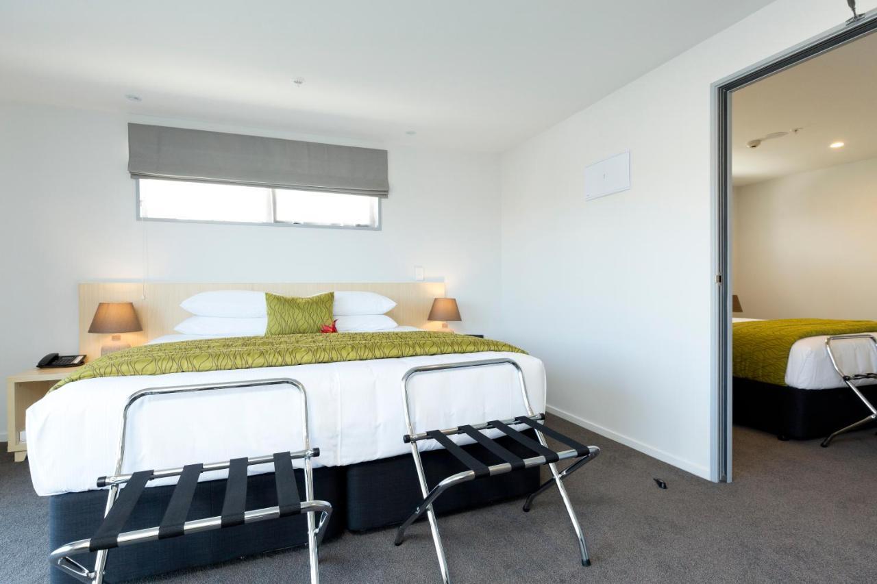 2 On Whiteleigh And 239 On Lincoln Motel Christchurch Luaran gambar A room at the hotel