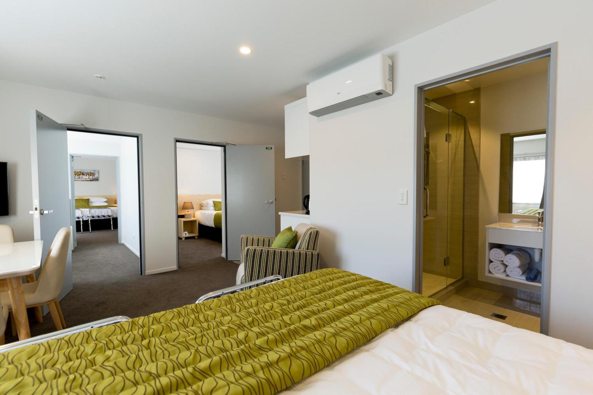 2 On Whiteleigh And 239 On Lincoln Motel Christchurch Luaran gambar A typical room at the hotel