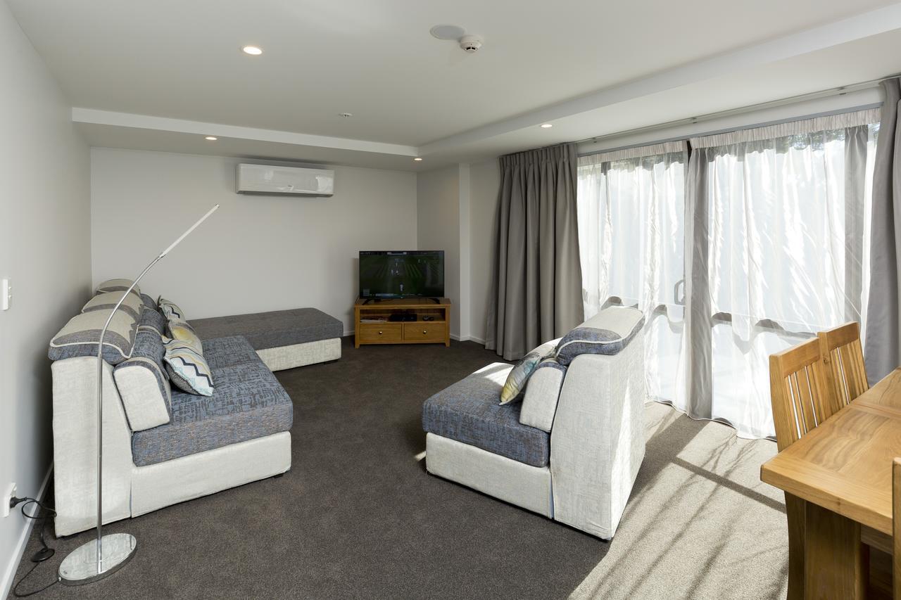 2 On Whiteleigh And 239 On Lincoln Motel Christchurch Luaran gambar A typical apartment at the hotel