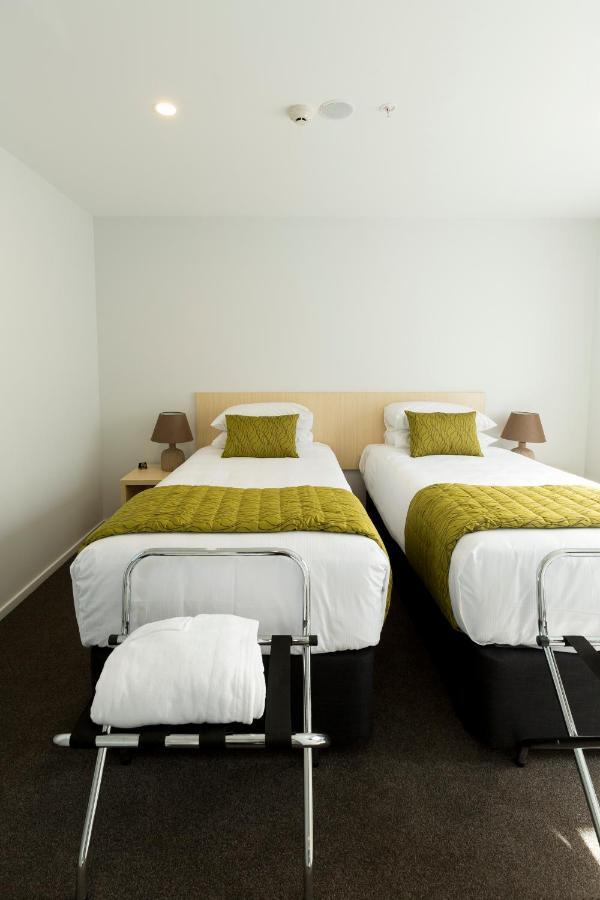 2 On Whiteleigh And 239 On Lincoln Motel Christchurch Bilik gambar A typical room at the hotel
