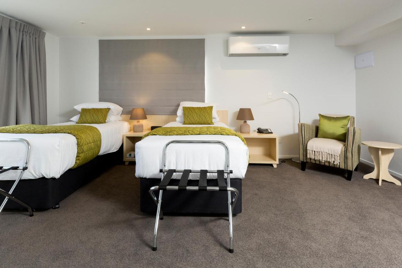 2 On Whiteleigh And 239 On Lincoln Motel Christchurch Bilik gambar A typical hotel room